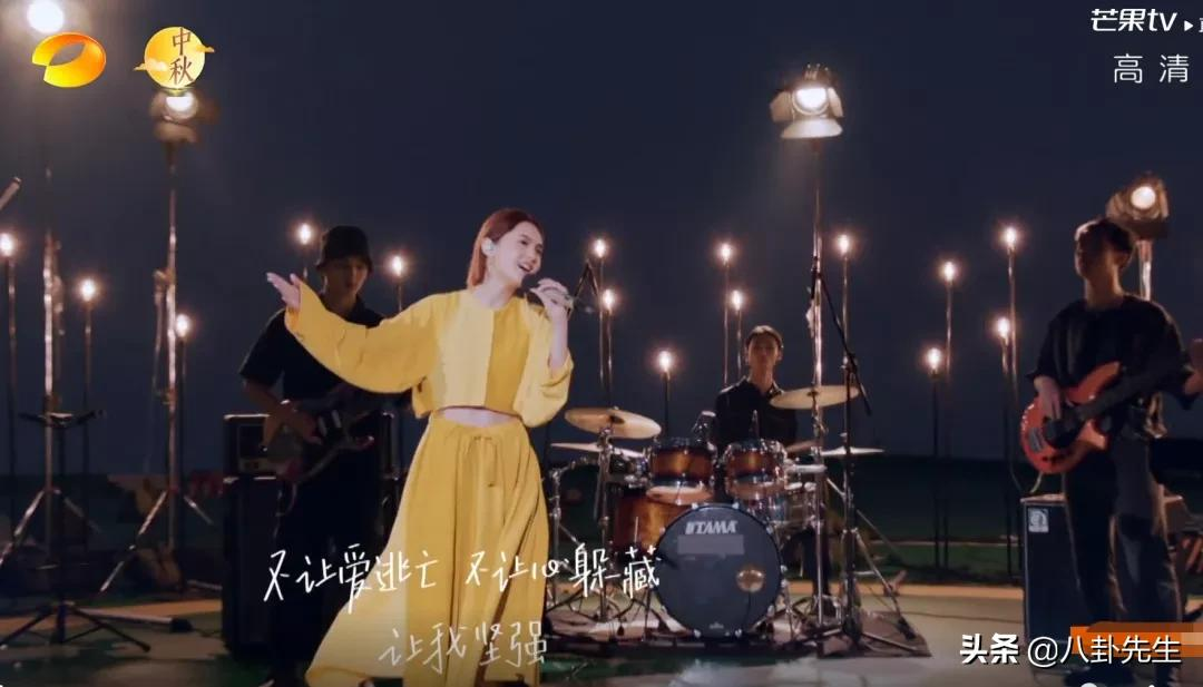 芒果台中秋之夜星光暗淡:彻底弃用流量明星,快乐家族服装土味