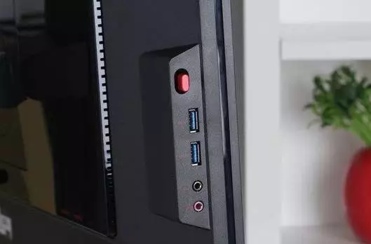知识扫盲：显示器接口的种类及特性