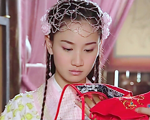 當(dāng)年驚鴻一瞥！可惜后來，你們?cè)僖矝]有拍過古裝戲了