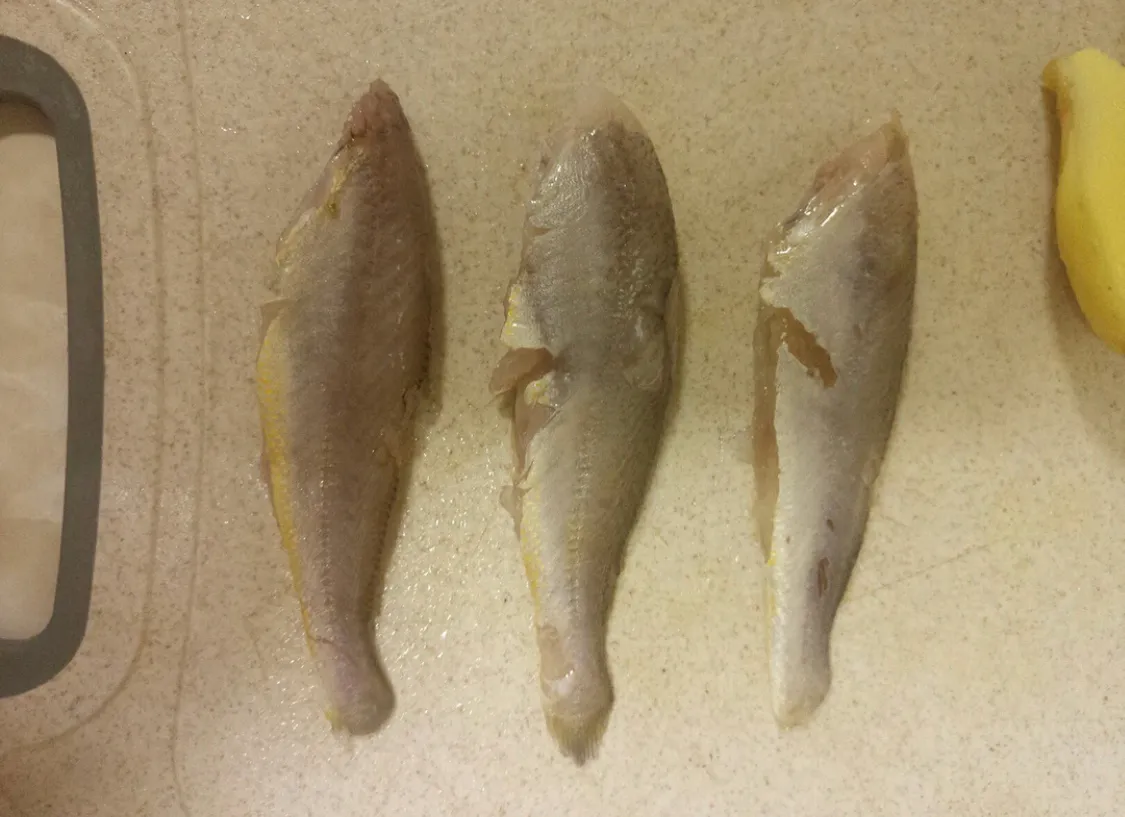 超简单的油炸小黄鱼 美食做法 第2张 超简单的油炸小黄鱼 美食做法 第2张