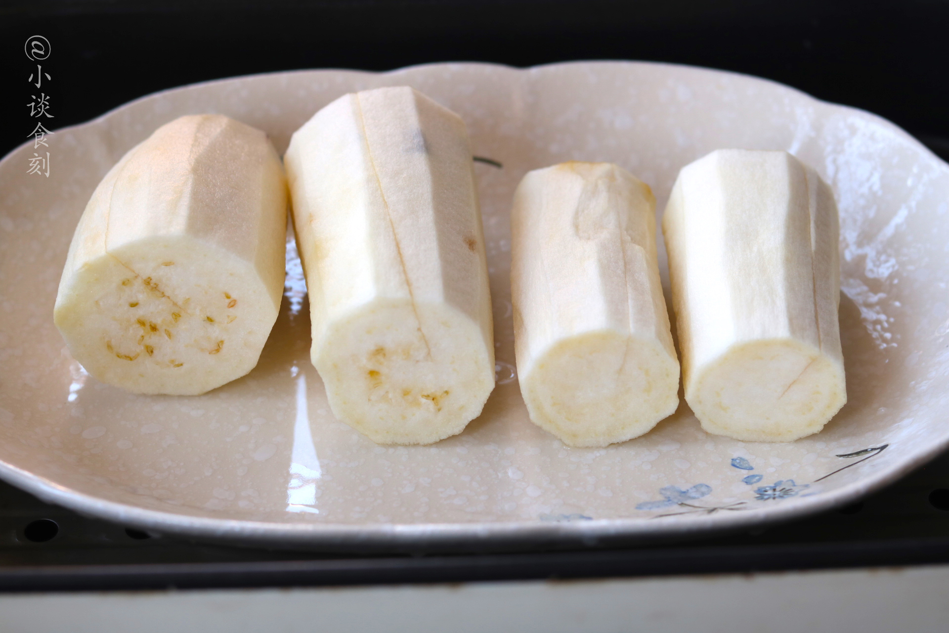 这茄子吃一次就爱上了，不炒不炖，造型好口感嫩，越吃越香