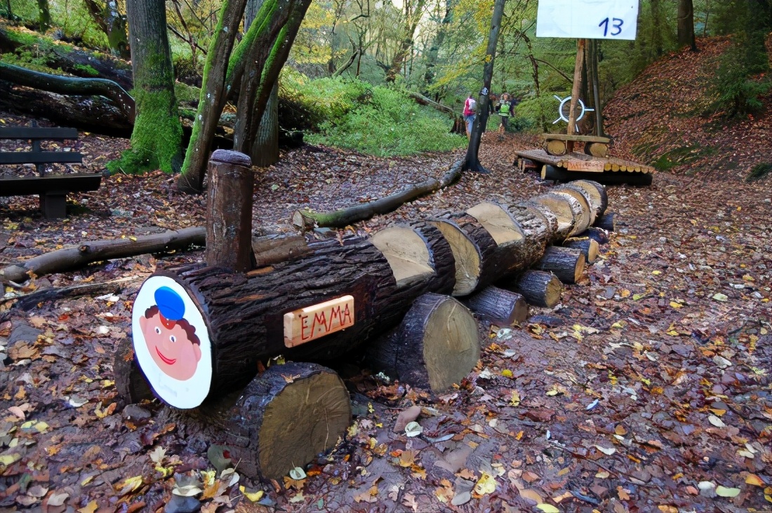 德国UNESCO世界地质公园里的童话小径：儿童探索自然天堂