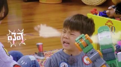 “育兒扛把子”霍思燕，養出高情商小孩，相處方式註意這4點