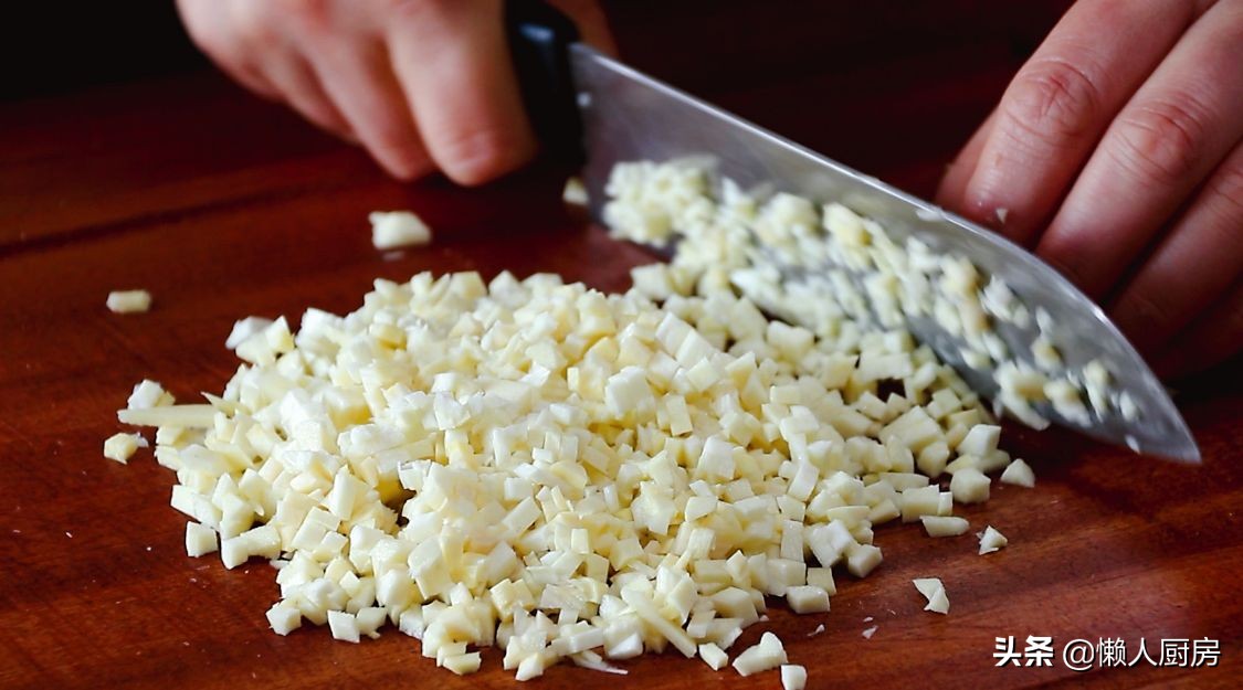 這是武漢糯米雞的做法，為何沒有雞肉，卻叫這個菜名？