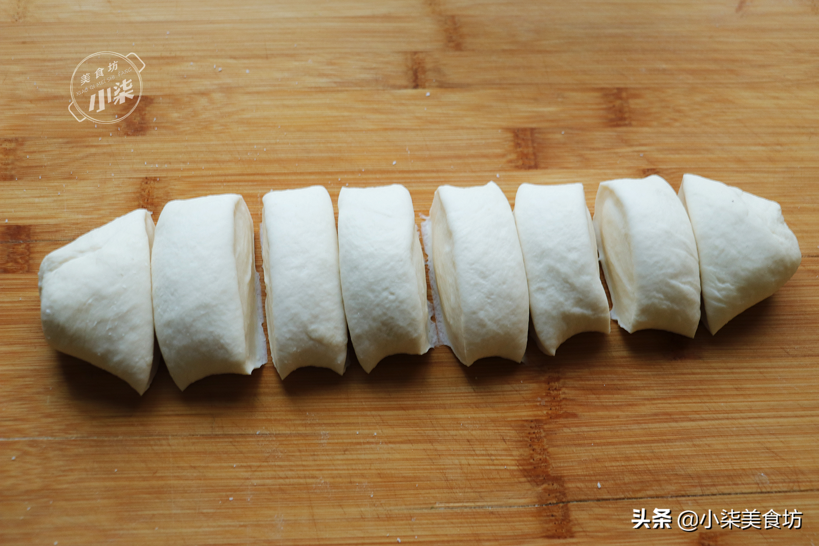 春天，韭菜餡餅新包法，不破皮不露餡，個個皮薄餡大，簡單實用