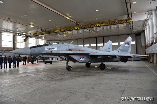 俄又一盟友助战利比亚，6架战机秘密集结，专门