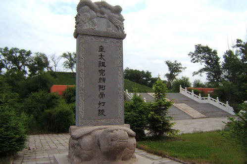 王德恒：当我打开睿陵地宫时，却发现只有四具石棺，为何少一具？