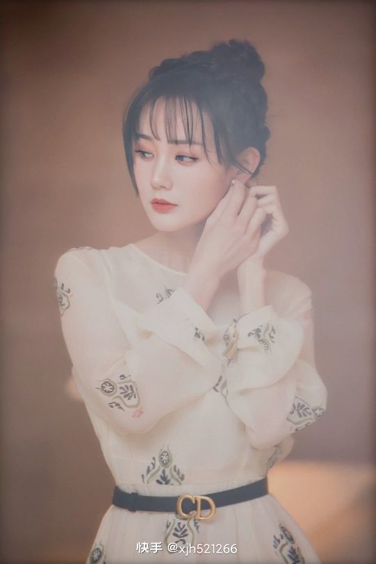 Atlas of Li Yitong sex appeal