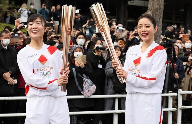Torch of Tokyo Olympic Games delivers first days, sudden state is ceaseless, the Olympic Games already was become " the sweet potato of very hot hand "