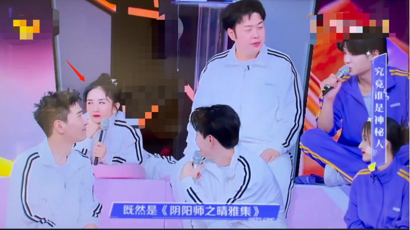 《快本》謝娜對鄧倫翻白眼很兇，疑似因輸游戲，好勝心強不是一次