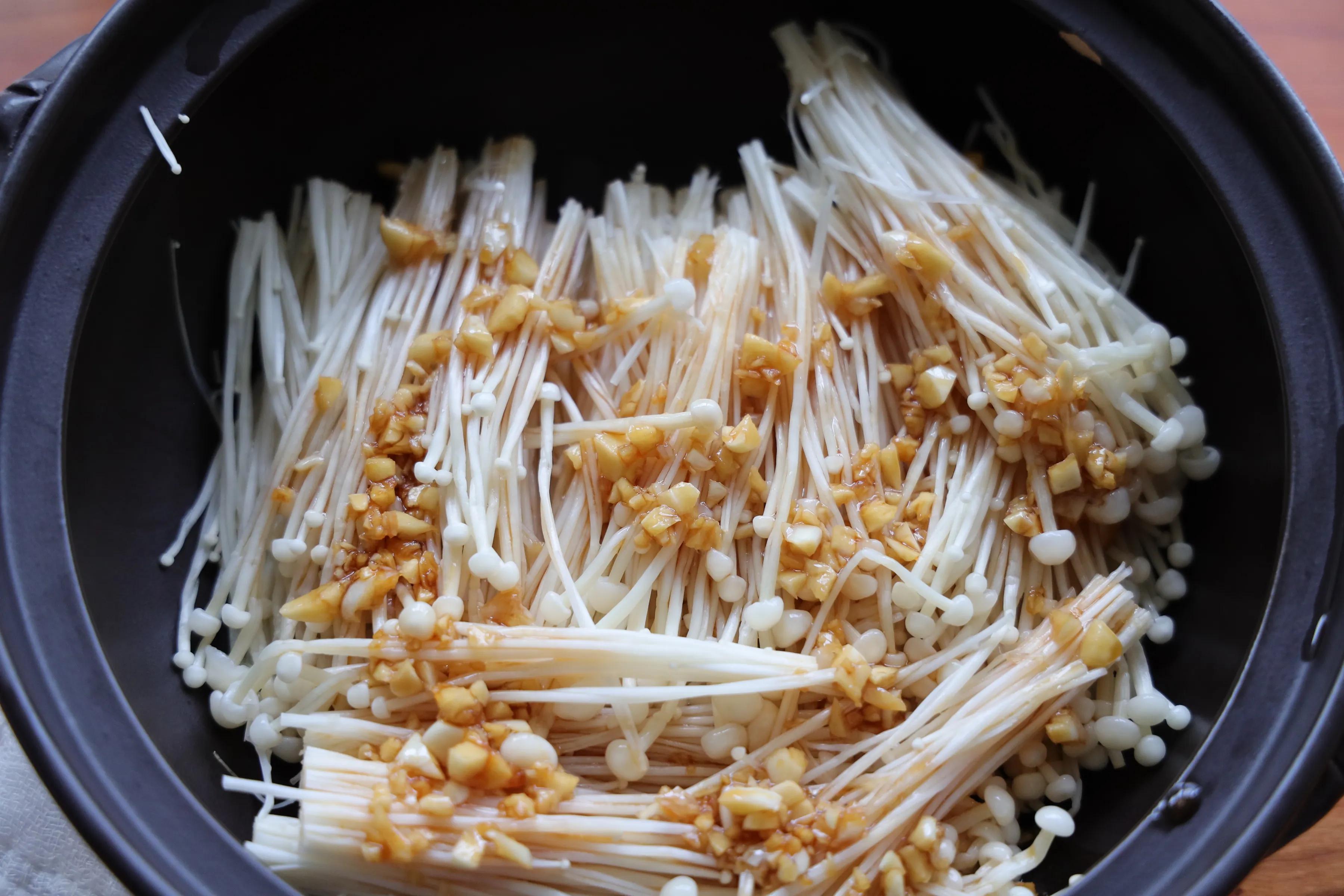 秋天一定要试试这道菜，又鲜又香，超级下饭好吃，做法还超简单