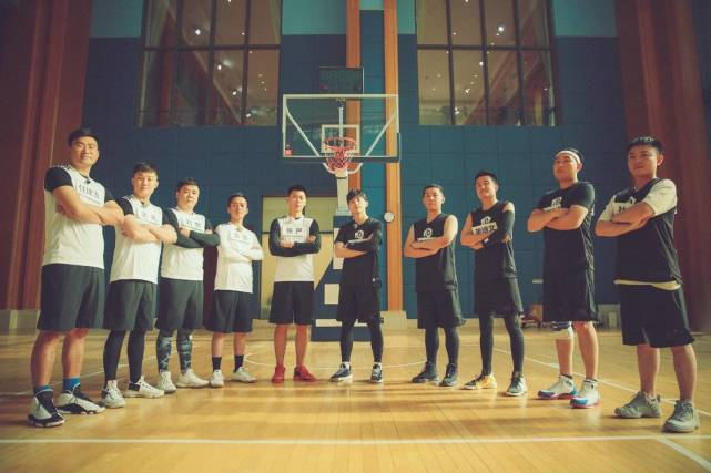 大事|今日石家庄大事！邓伦回老家再当伴郎接亲被拍 “伴郎专业户”可以盖章了