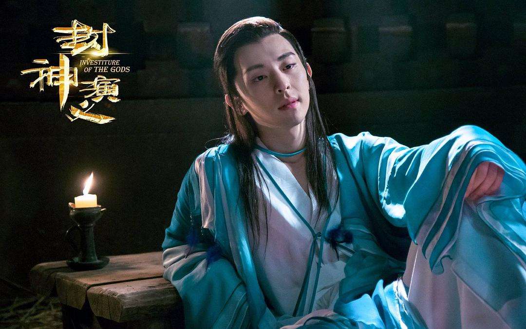 躺着|“不务正业”的邓伦躺着上热搜！铁杆粉丝脱粉回踩 怒斥其沦为综艺咖