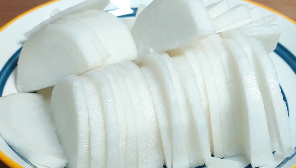 冬天要多吃魚，學會懶人做法，鮮香嫩滑味道足，出鍋就是大硬菜