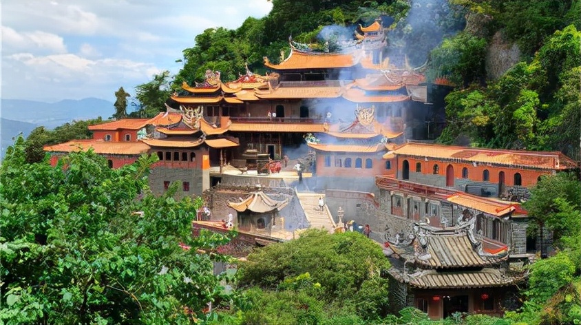 福建又一景区走红，被称为“南方的蓬莱仙岛”，距县城只有16公里