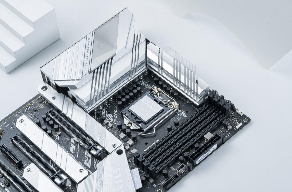 Intel第十一代酷睿台式机处理器正式发布 Z590/B560主板搭配简析