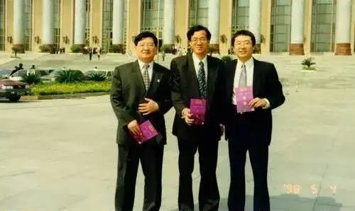 俞敏洪的纠结：当年我把我兄弟赶出新东方，现