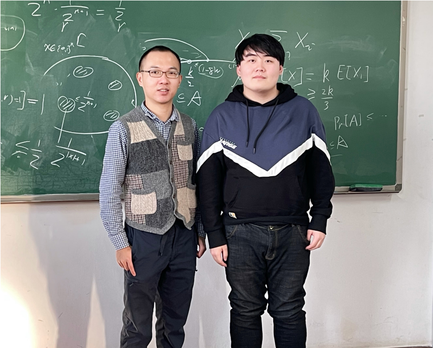 " innovation amounts to a person " Nanjing university computer science department teachs Lin Bingkai: Hold theory to develop new trend to promote computer course progress