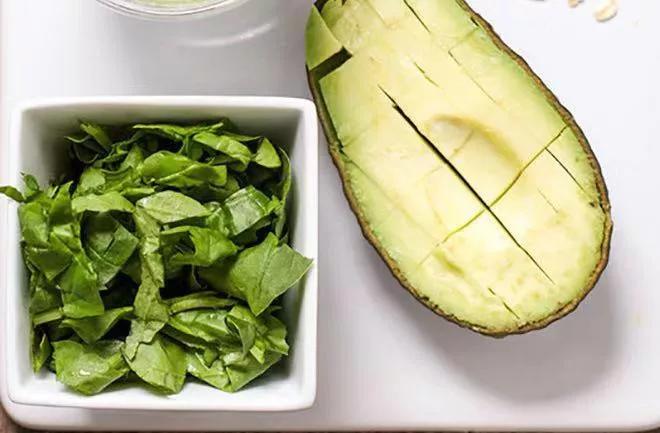 天生一對的飲食搭檔，一起吃好處翻倍！ 養五臟、護血管、強免疫、抗疾病，不妨試試