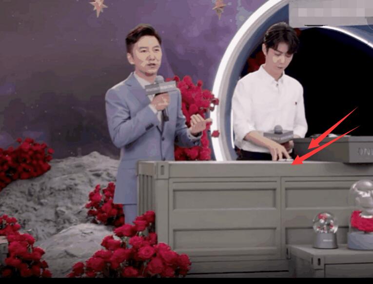 顶流|不愧是娱乐圈顶流！肖战情人节直播全球热搜第6好霸气 4个小细节显人品