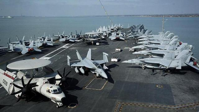 美军突然响应印军，两艘航母扑向南海，莫迪的