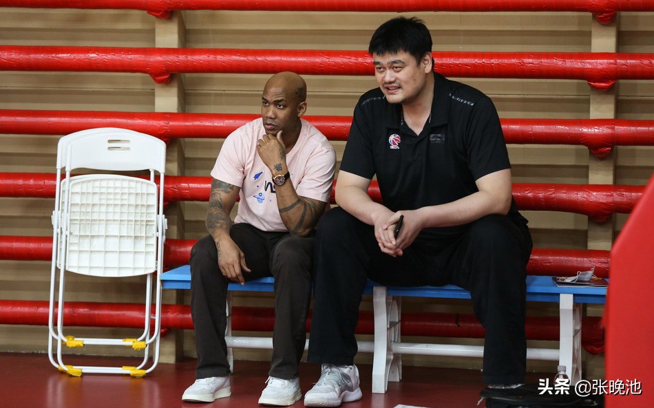 Now! CBA of CCTV direct seeding performs friendship of complete star couplet to surpass + astral acute contest, zhang Zhenlin appear