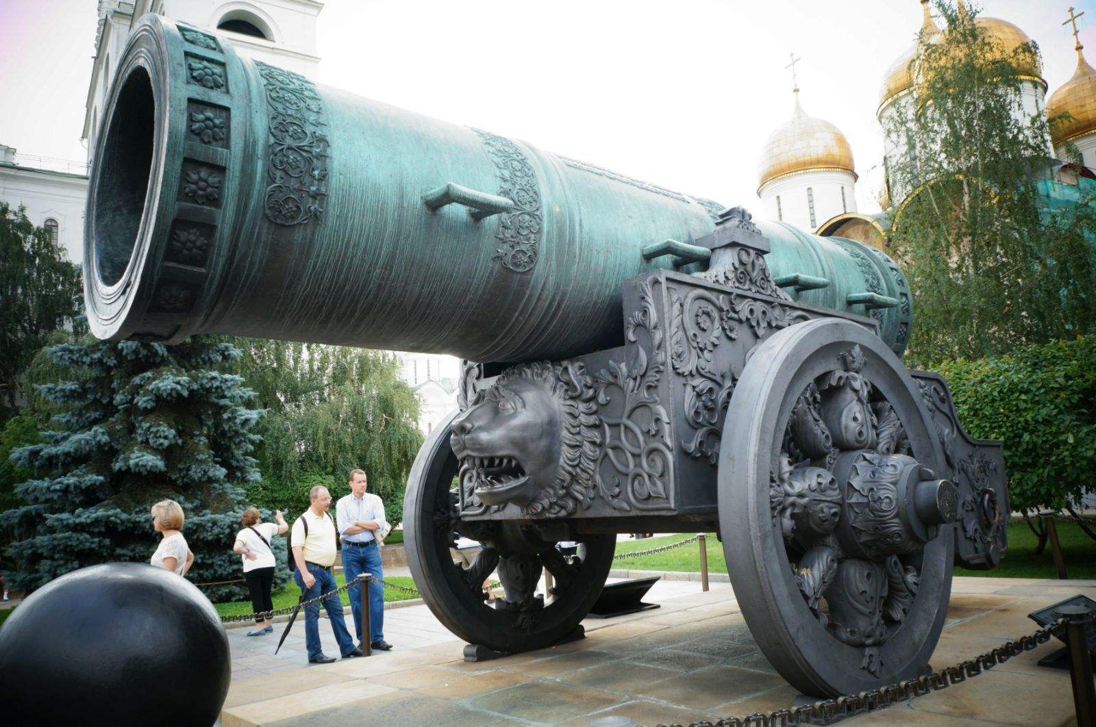 二战制造的最大口径火炮，威力巨大，种种原因，没有开炮的机会