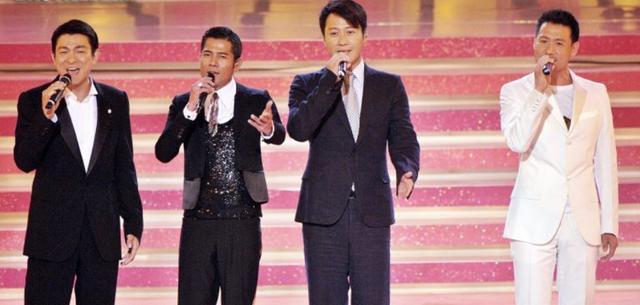 郭富城曬全家福慶祝55歲生日，方媛母女三人齊獻吻，幸福感爆棚