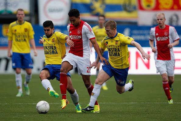 悟空看球：荷乙 坎布尔vs奈梅亨，乌德勒支青年vs埃因FC