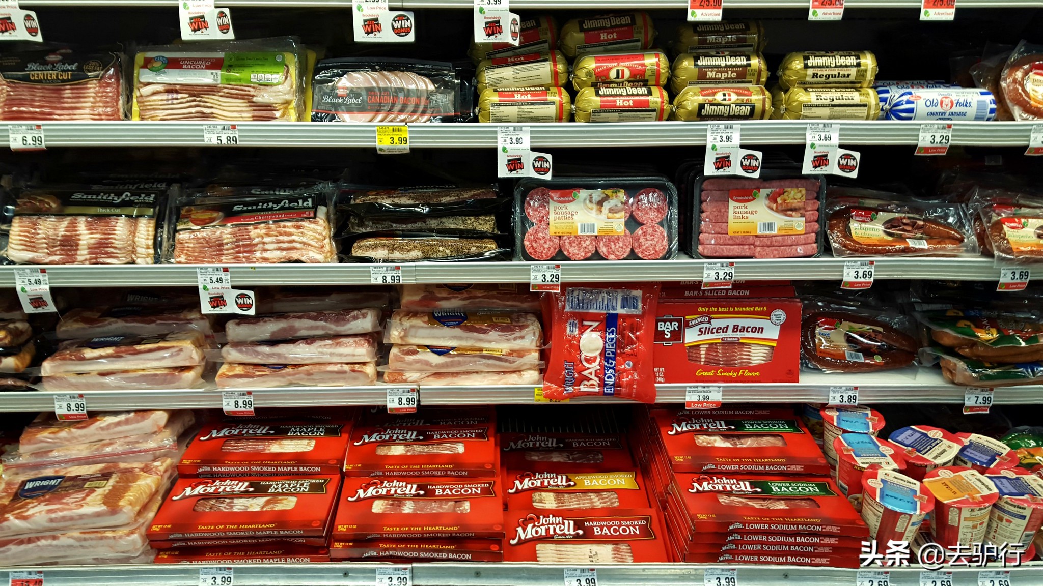 炫耀美國超市，稱讚豬肉便宜，真的我們再吃不起也不羨慕