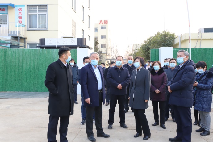 省卫健委主任袭燕一行莅临临沂市人民医院调研并视察指导工作
