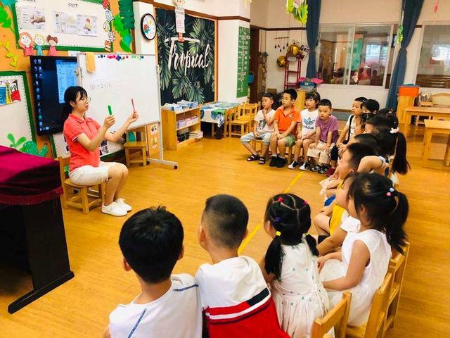 哪三种兴趣班不能报,幼儿园小班有必要报兴趣班吗(图1)