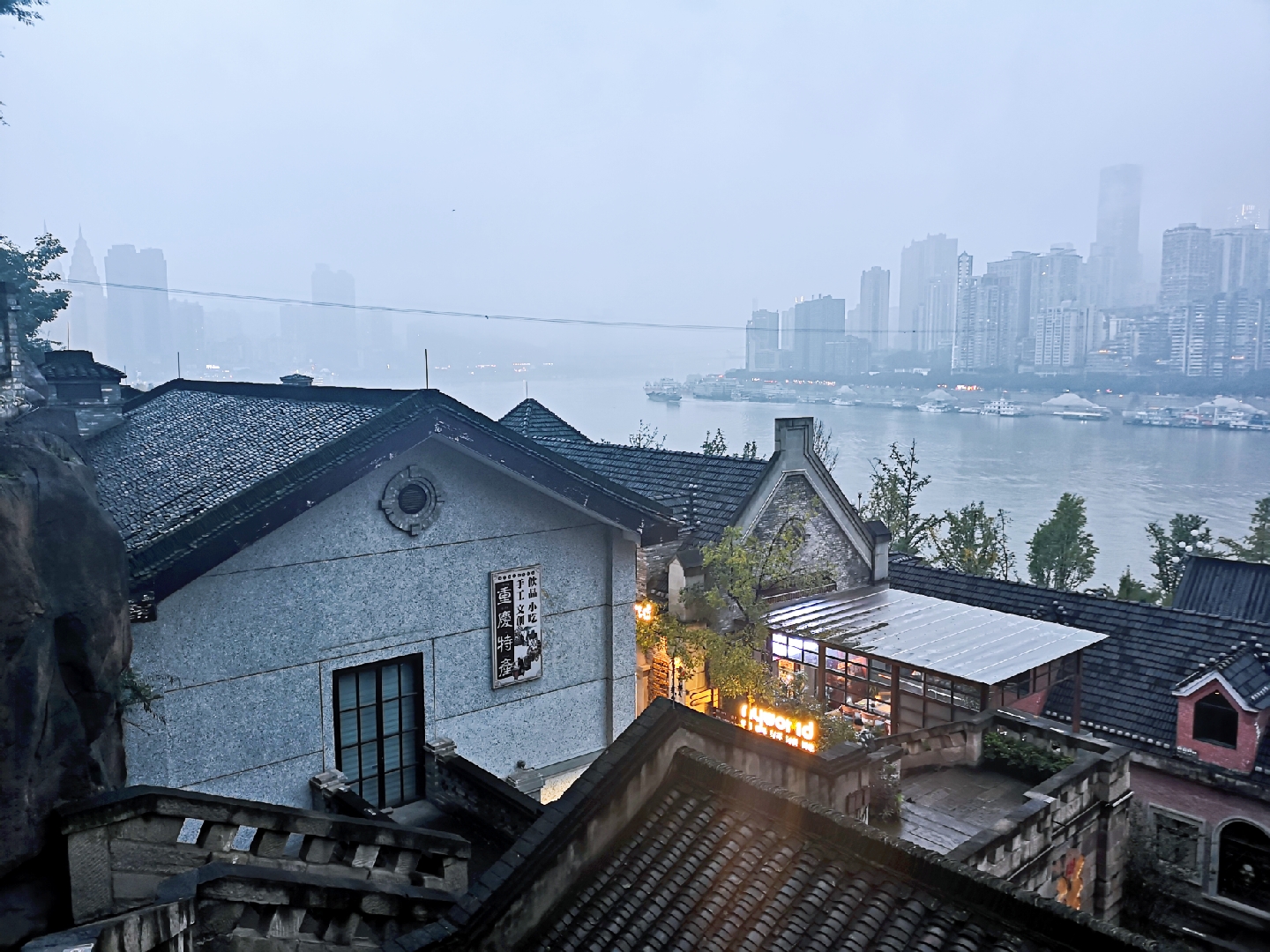 再游山城，才知道为什么重庆旅游这几年持续火爆
