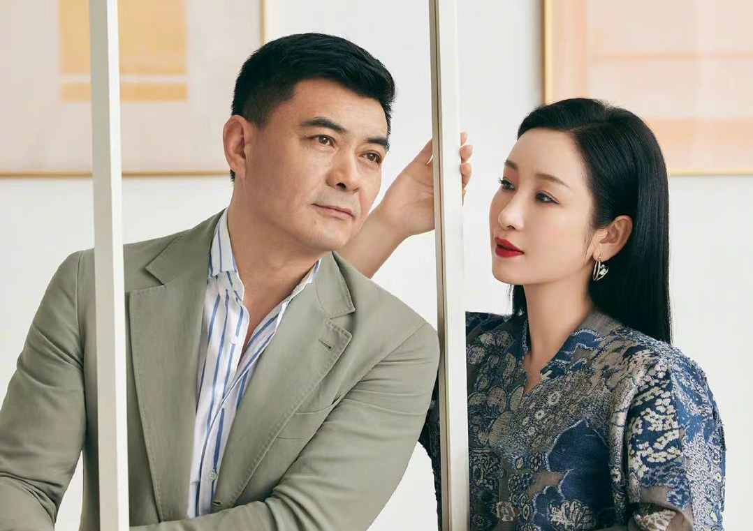 《妻旅》第五季陣容官宣，海報看點十足，五位人妻美到讓人臉紅