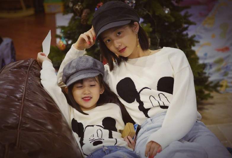 黄磊女儿颜值被高估，离开了“星二代”光环，