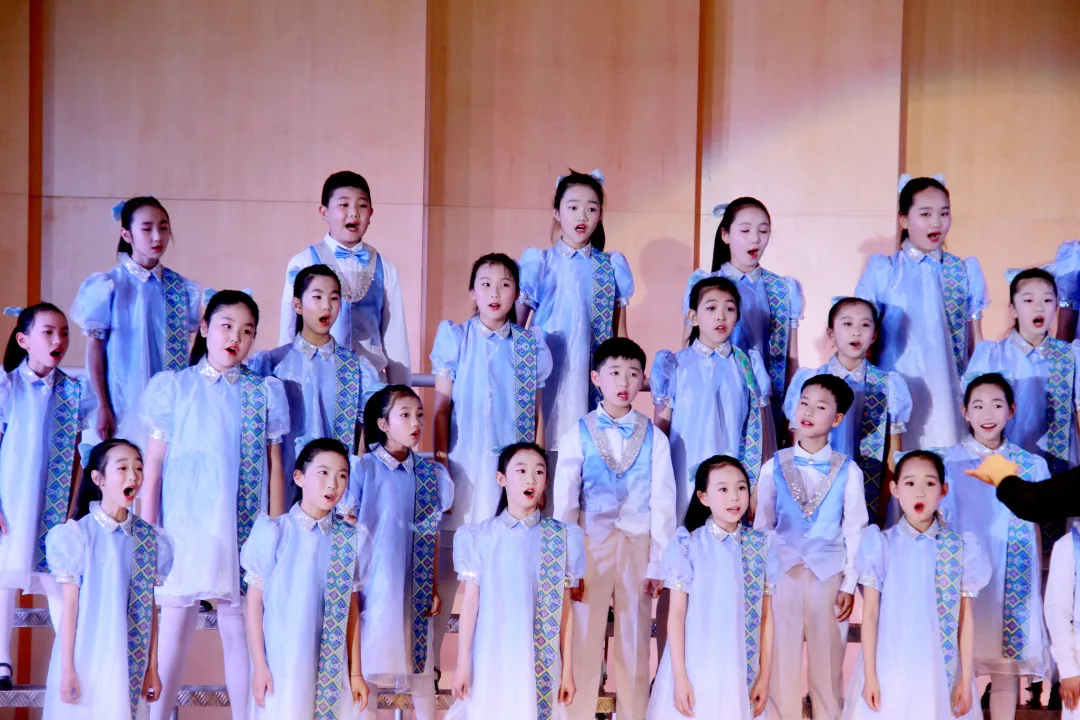 阳光下成长丨成都市双流区棠湖小学参加区第十三届中小学艺术节