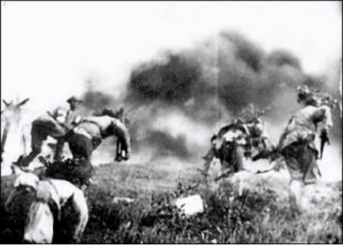 两位哥哥坐拥千亿资产，弟弟在老家打工，给百亿资产却分文没动