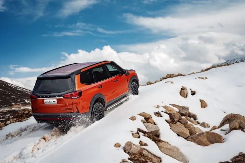 比坦克300还便宜，这台起售价十多万的硬派越野车了解一下？