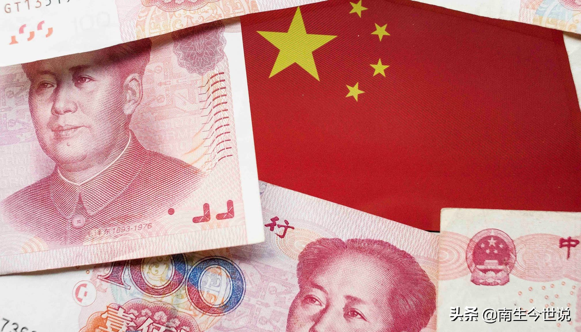 只是接近一半，差距这么大？2019年中国、美国的国家总资产对比