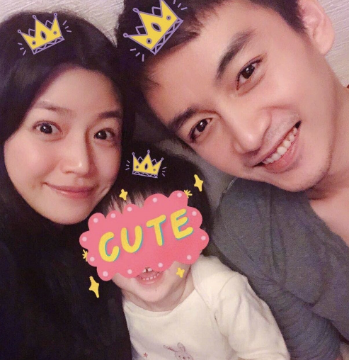 陈晓过生日低调庆生，陈妍希祝福很个性，陈晓称“这是最高愿望”