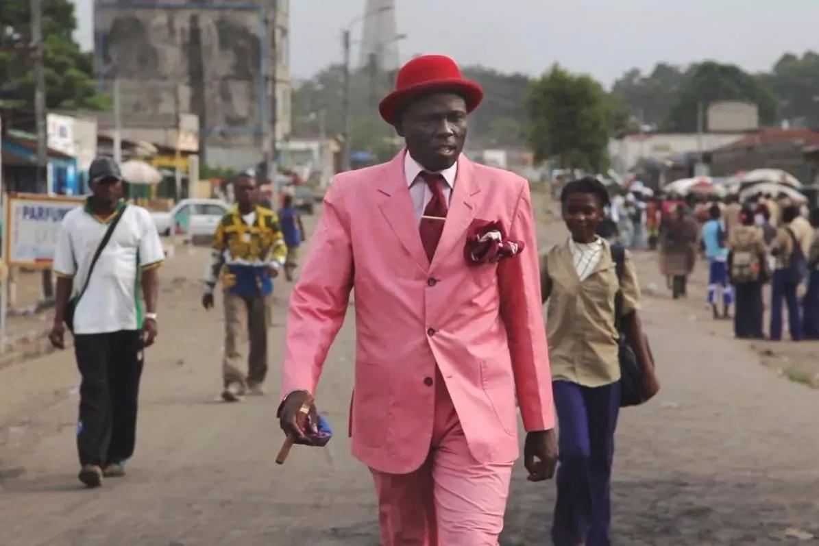 非洲穷国里的世界巨富豹纹总统蒙博托