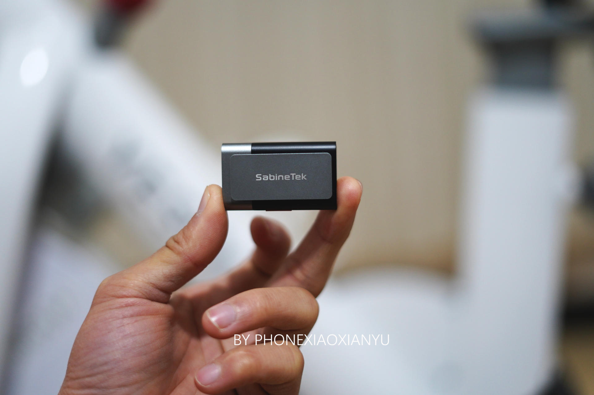 塞宾AudioWow声卡麦克风突破防守解决单兵作战收音难题