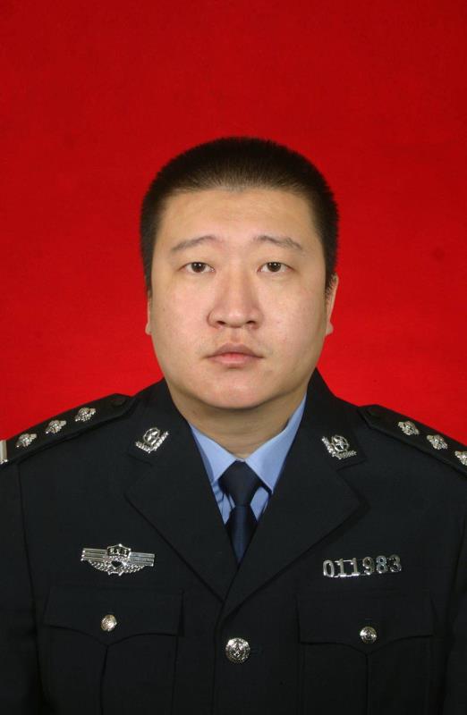 百佳刑警陶承全扫黑悍将关键时刻冲得上