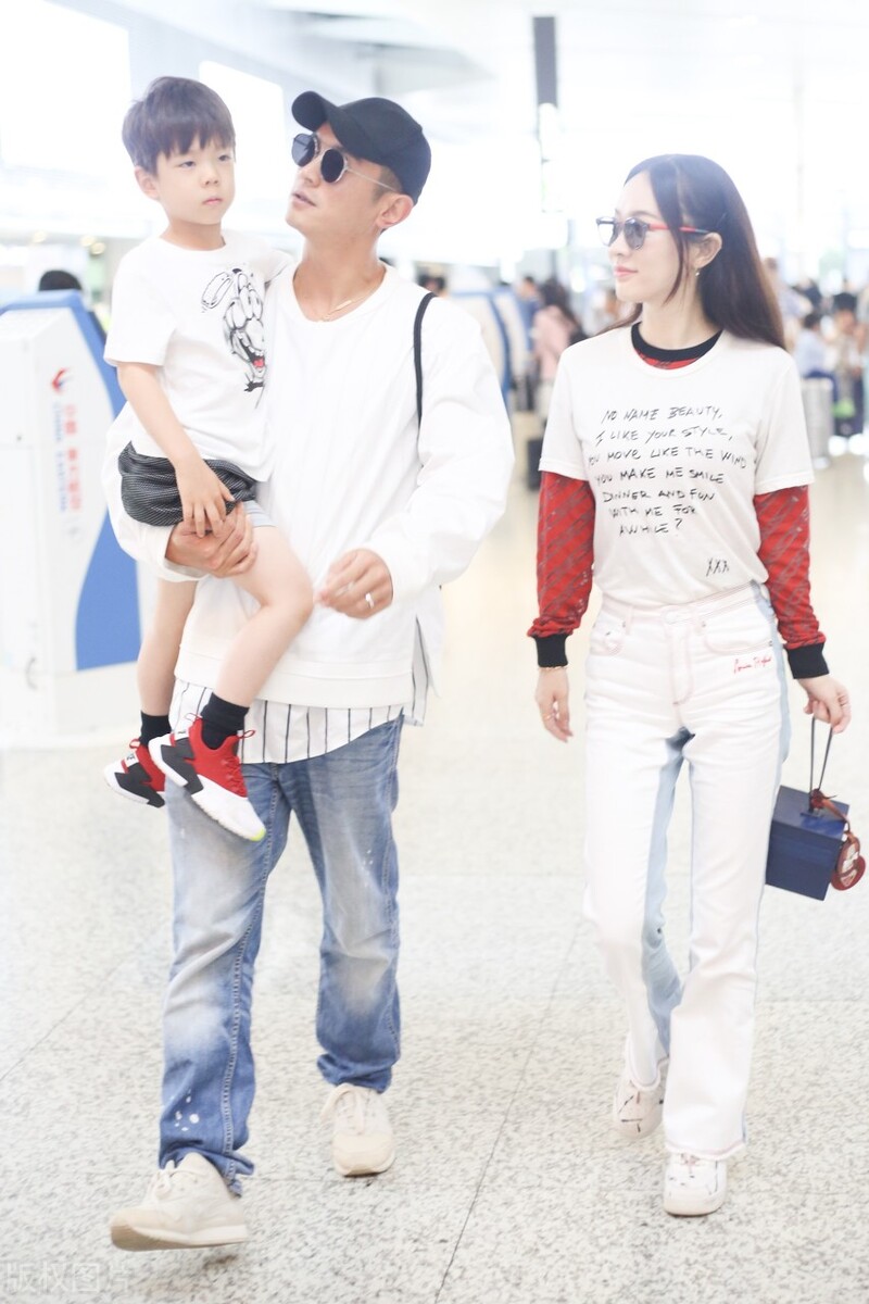 杜江儿子嗯哼“整容式”长大的秘密