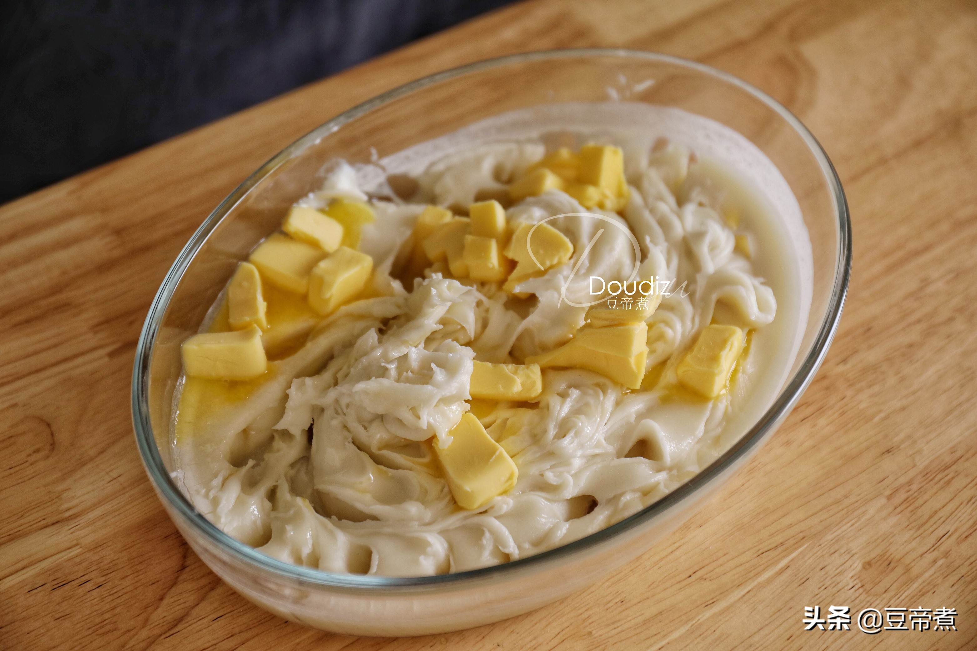 老少咸宜的網紅雪媚娘，有水果有奶油，味道香醇濃郁怎麼吃也不夠