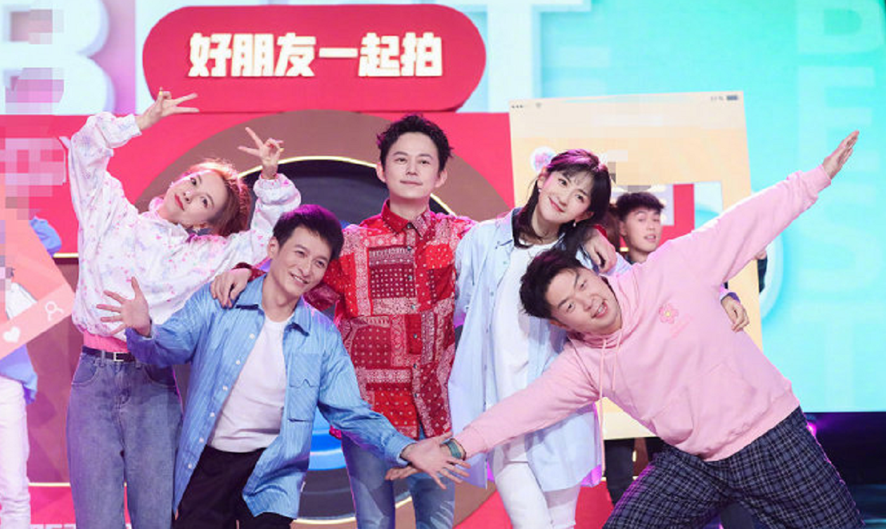 《快本》的她被批情商低？何炅都束手无策，网友：一定是走后门了