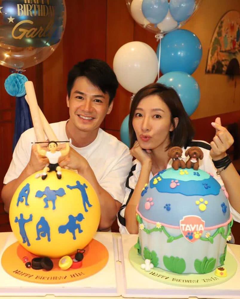 杨怡罗仲谦为彼此庆生，打卡迪士尼温馨度过，女儿小珍珠软萌可爱