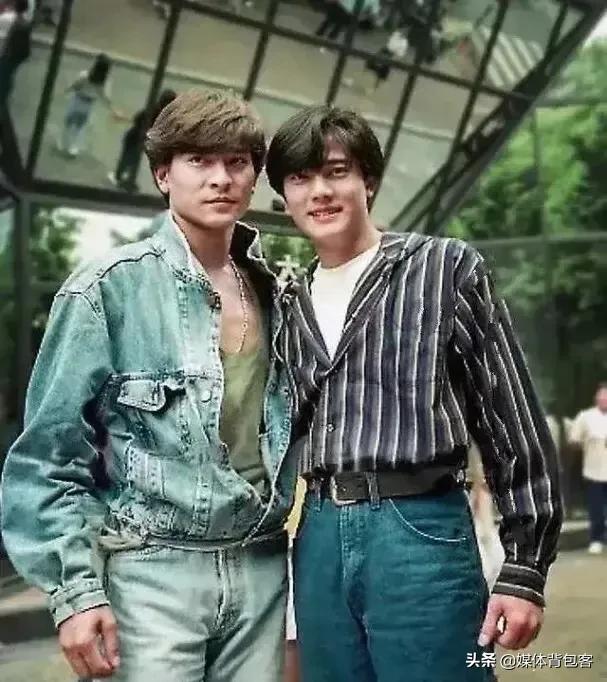 刘德华、郭富城、周慧敏…港星们90年代的着装如今又开始撞衫了