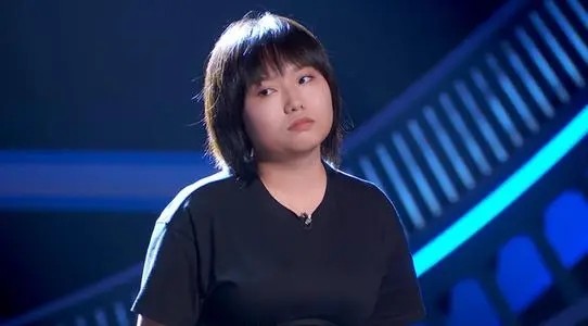 吴亦凡被正式逮捕后，李雪琴遭网暴，被骂成见利忘义的小人