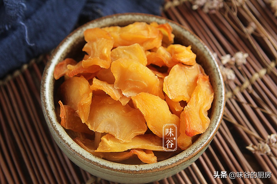 秋天，遇到此水果我一买就是十斤，做成健康零食，酸甜软糯吃不够